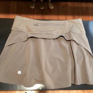 Lululemon Play off the Pleats skirt